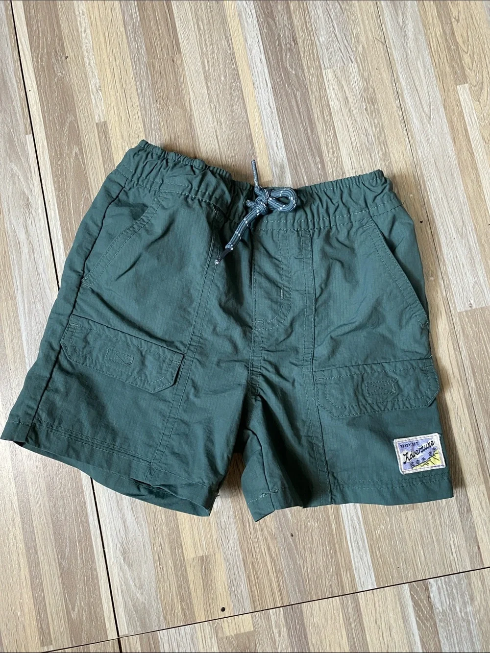 OLD NAVY Ripstop Cargo shorts size toddler boys 2T